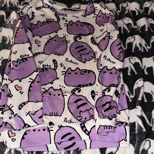 Pusheen sweater